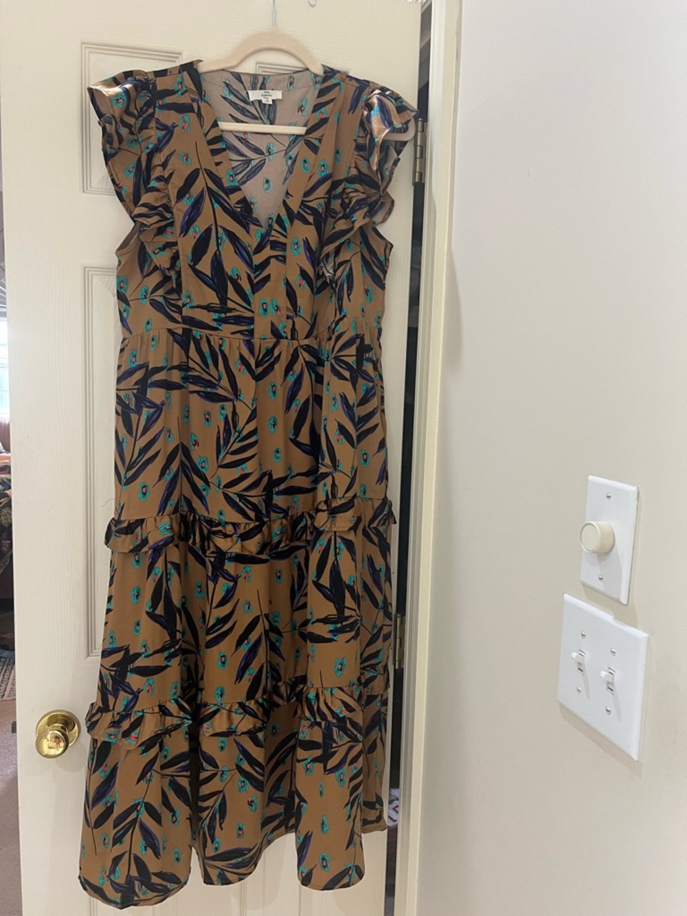 entro Tan Midi Dress with Navy and Teal Leaf Print